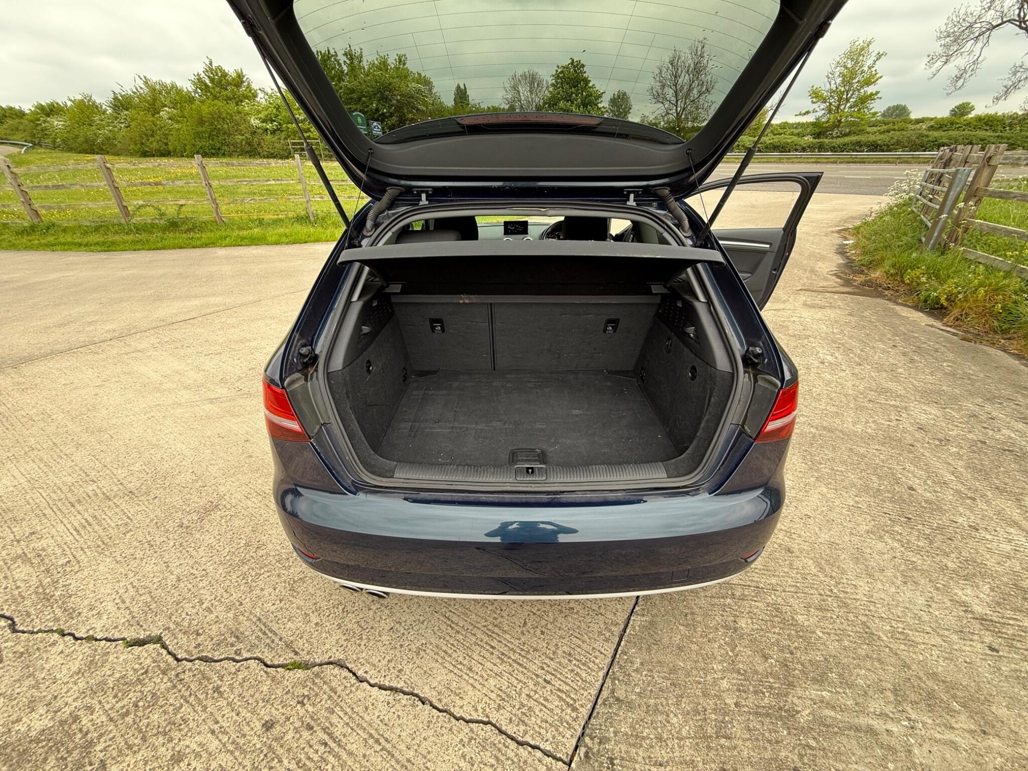 Audi A3 2.0 TFSI Sport S Tronic Euro 6 (s/s) 3dr — photo 116 of 120